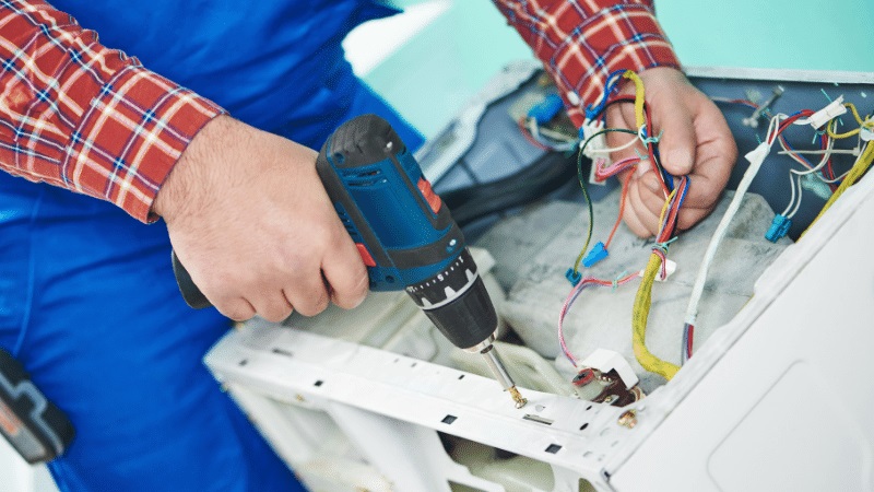 Avcılar Demirdöküm Demirdöküm çamaşır makinesi kart tamiri – Su almama arızası orijinal parça ile giderildi. - Teknik servis örneği